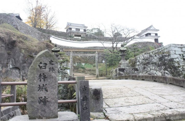 Usuki Castle Ruins, Japan
